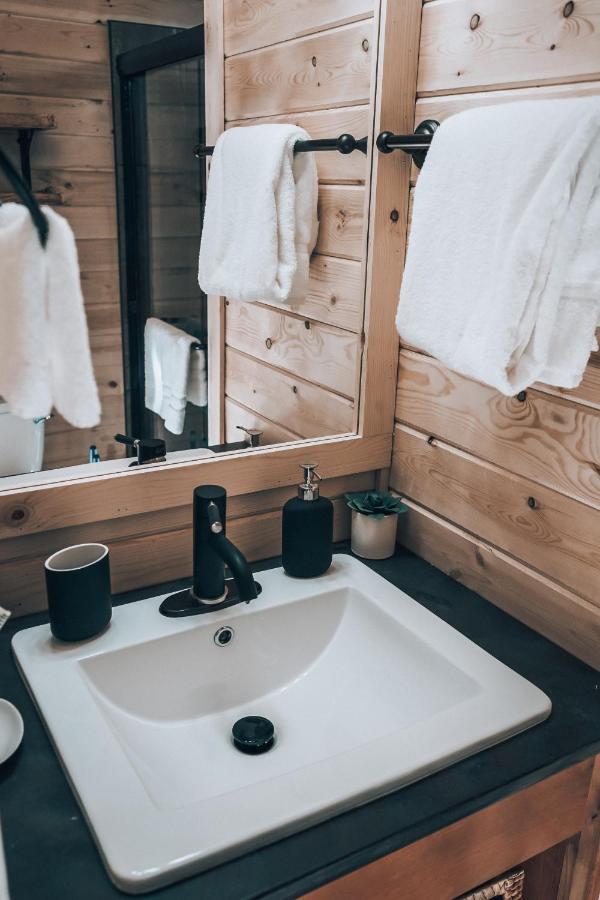 Tiny Homes At Powderhorn Mountain Resort Mesa Exterior photo